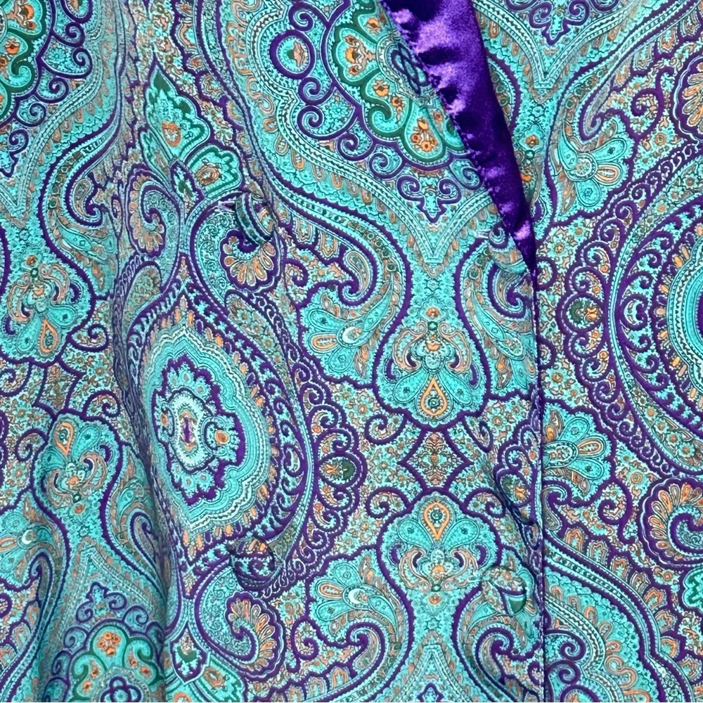 Vintage Victoria's‎ Secret Purple and Blue Paisley Robe Size Large